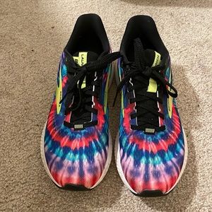 Brooks Launch 8 Tie Dye
